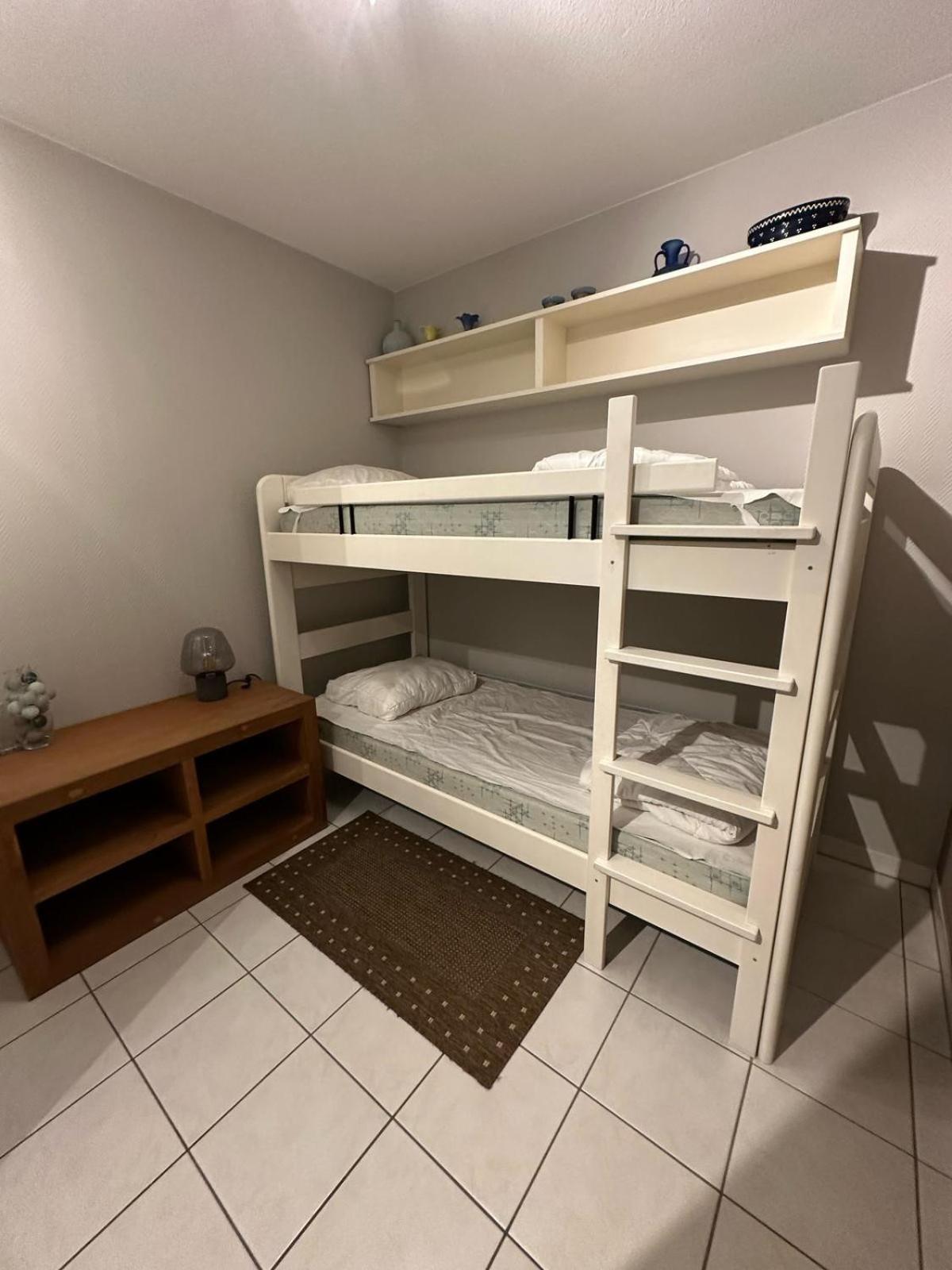Appartement rénové à Nieuport, Franslaan 123 Résidence Zonnekeer Buitenkant foto