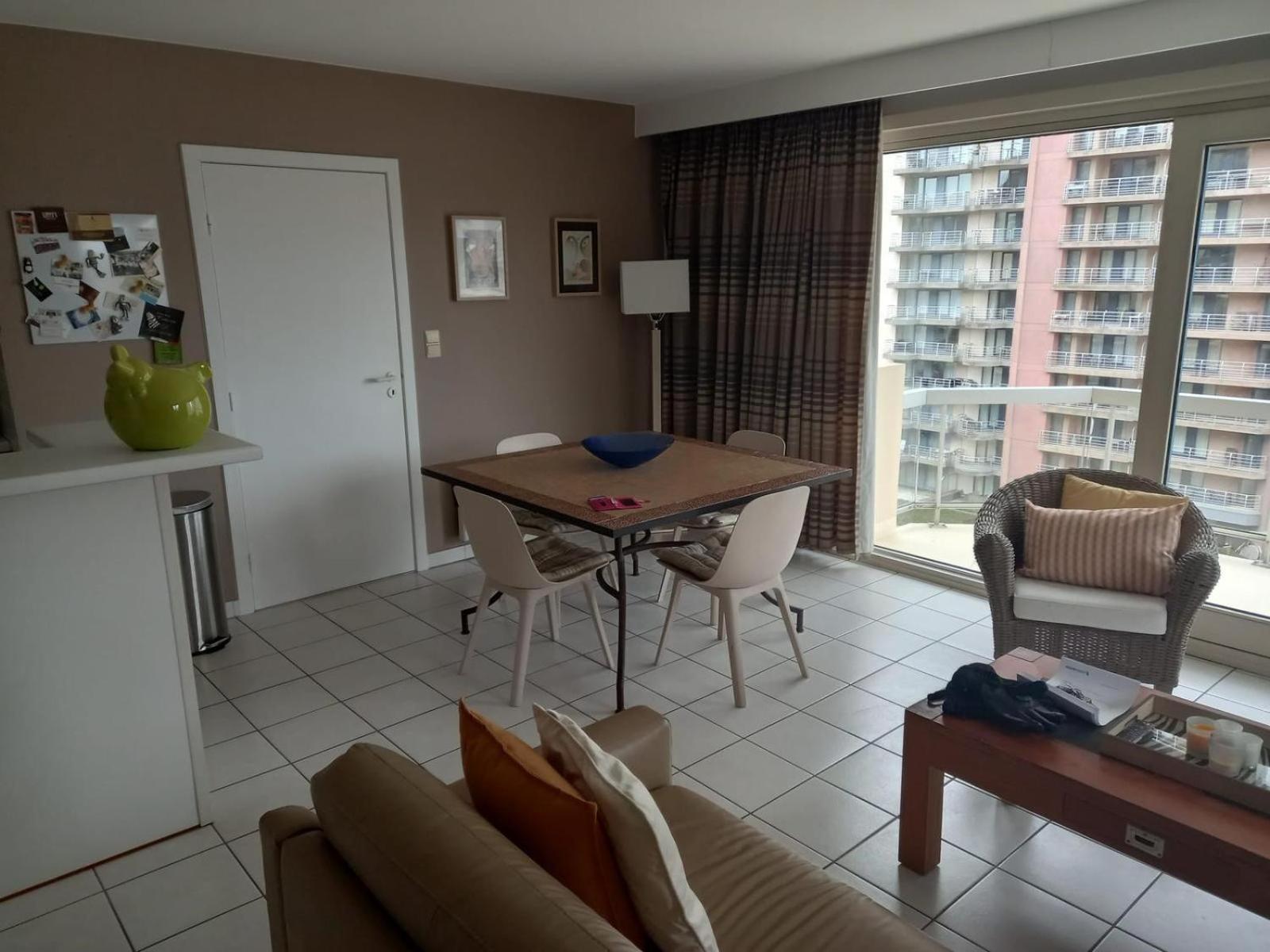 Appartement rénové à Nieuport, Franslaan 123 Résidence Zonnekeer Buitenkant foto